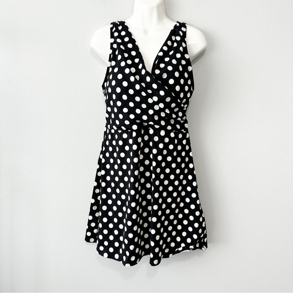 Lands' End polka dot swimwear skirted one piece bathing suit size 8 retro style